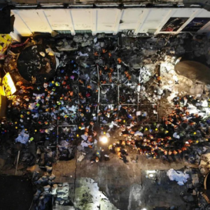 齐市34中体育馆坍塌致11人死亡！项目曾废标流标、总平面审批有误