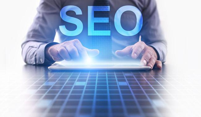 SEO优化人员应该给企业哪些部门培训SEO知识？(图1)