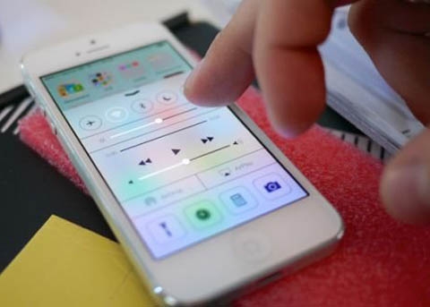 iOS8快来，iOS7这漏洞真可怕