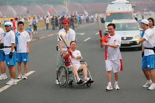 黄光裕出狱 万字长文梳理他的传奇人生