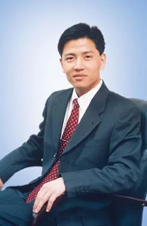 黄光裕出狱 万字长文梳理他的传奇人生