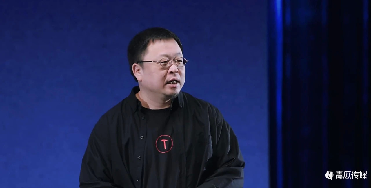 “公关大师”罗永浩
