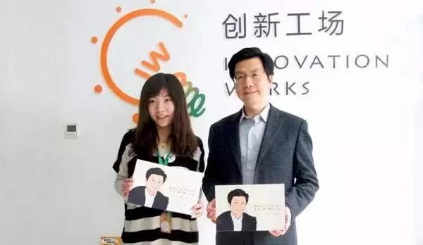 她曾在餐厅兼职，24岁成为CEO，最近又踏上戛纳红毯