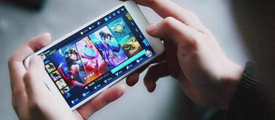 王者荣耀代练月入5万 学生“创业”风口能火多久