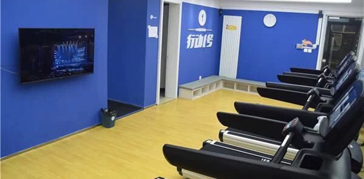 押金 500 元，健身 5 次全额退款，号称半年回本的合约健身房靠谱吗？